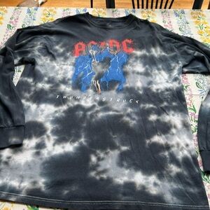 Mens Ac/Dc long sleeve size large.  EUC